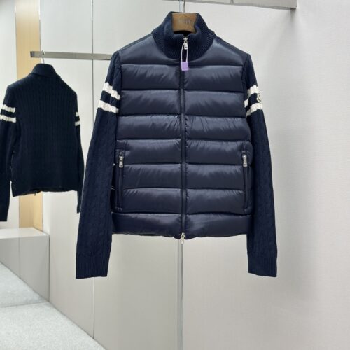 MONCLER COAT - MC093