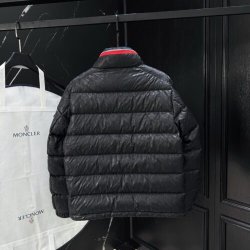 MONCLER COAT - MC109