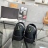 Valentino Garavani Leather Sneakers - VN019