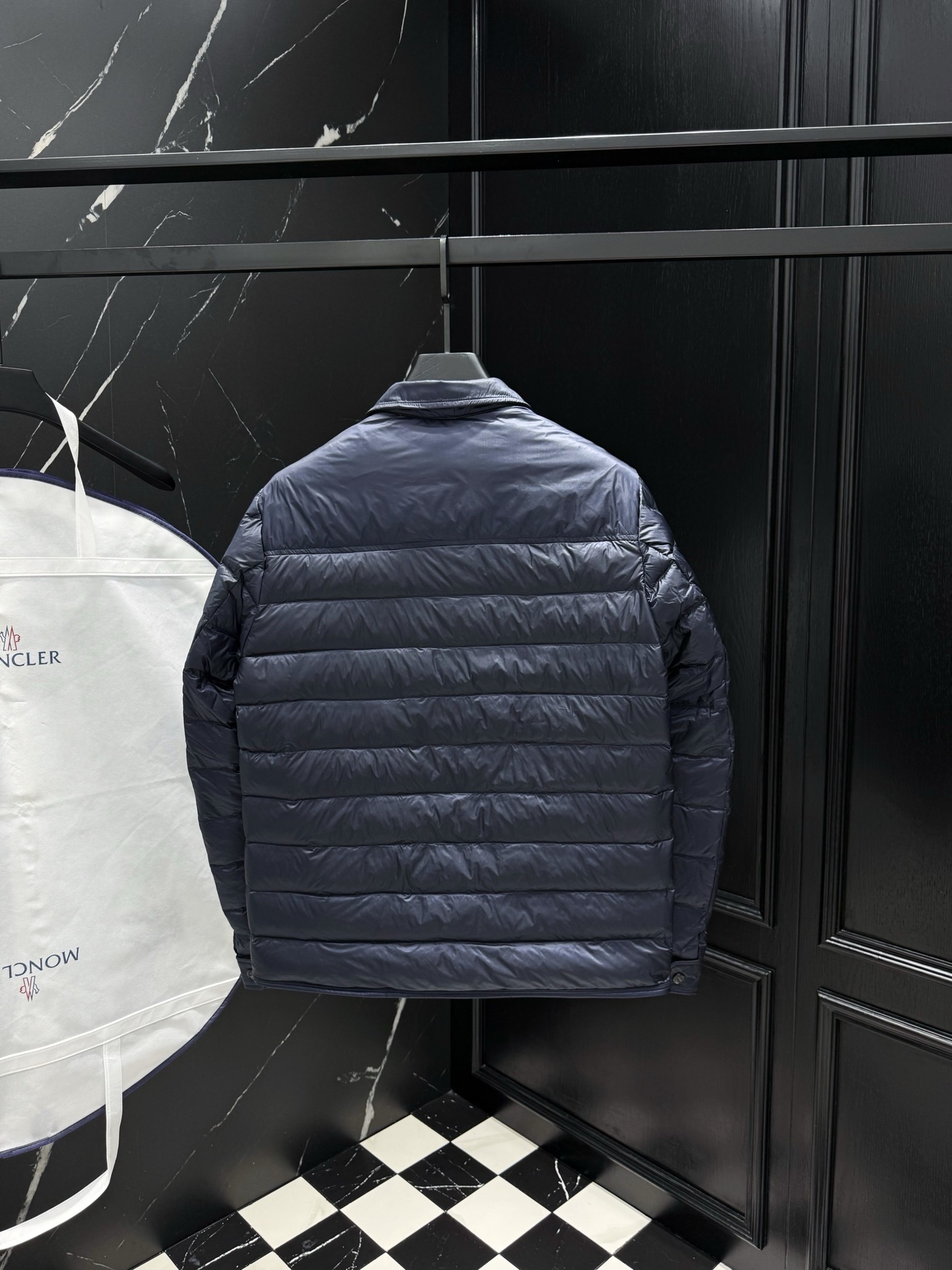 MONCLER COAT - MC066