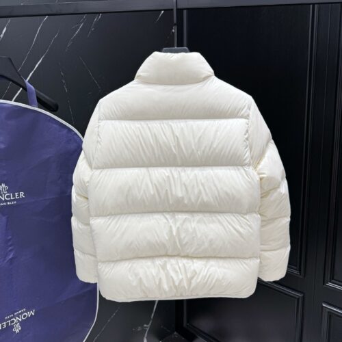 MONCLER COAT - MC074
