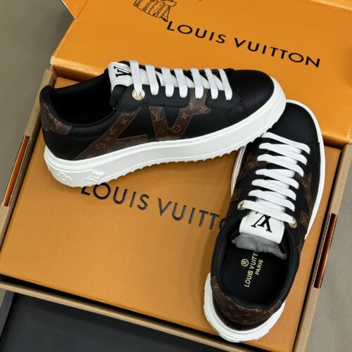 LOUIS VUITTON Time Out Sneaker - LVS245