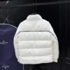 MONCLER COAT - MC064