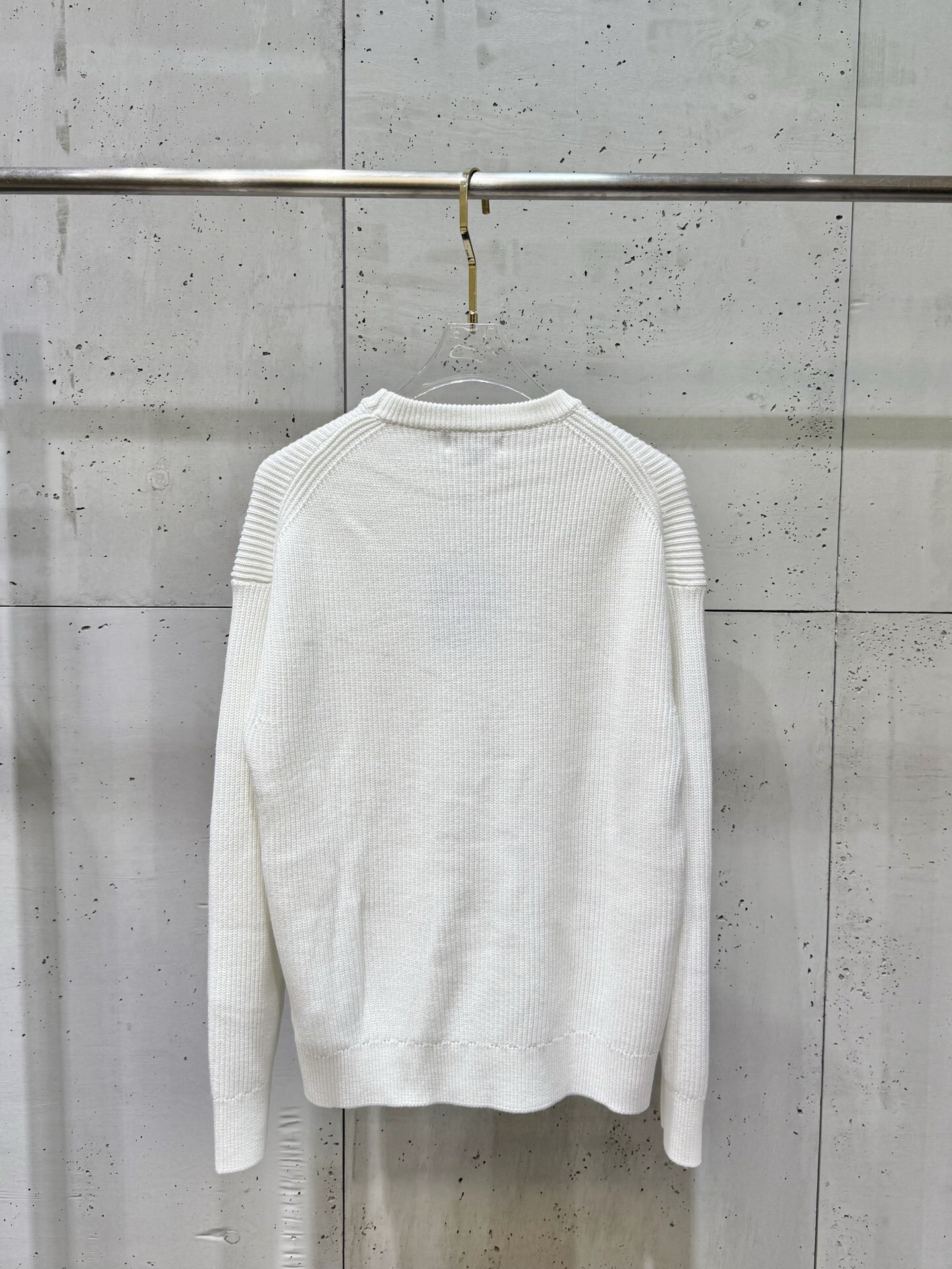 LOUIS VUITTON SWEATSHIRT - LH080