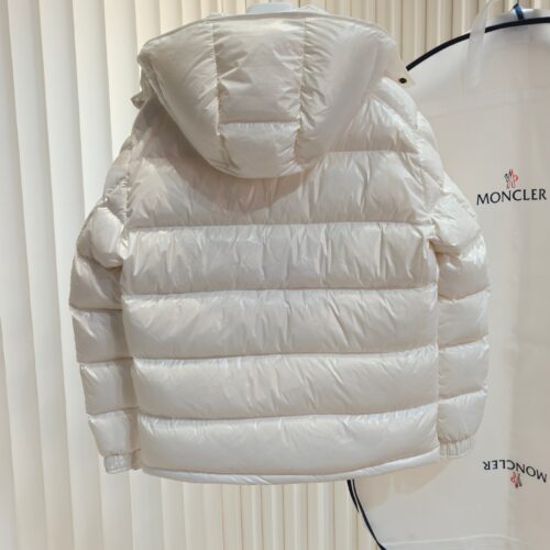 MONCLER COAT - MC080
