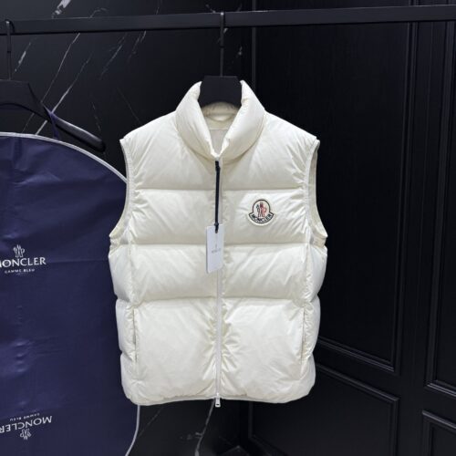 MONCLER COAT - MC113